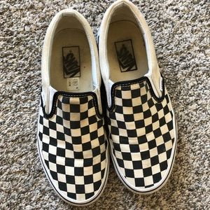 CHECKERED VANS SLIP ONS